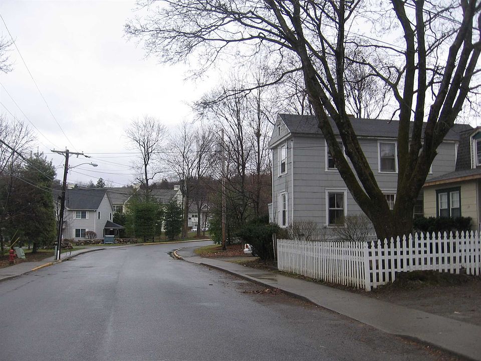 30 Alden Pl, Millbrook, NY 12545 Zillow