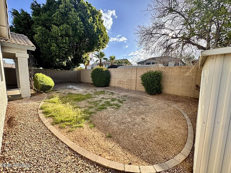 21303 N 79th Dr — Photo 18