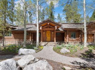 5725 W Caddis Fly Dr, Wilson, WY 83014