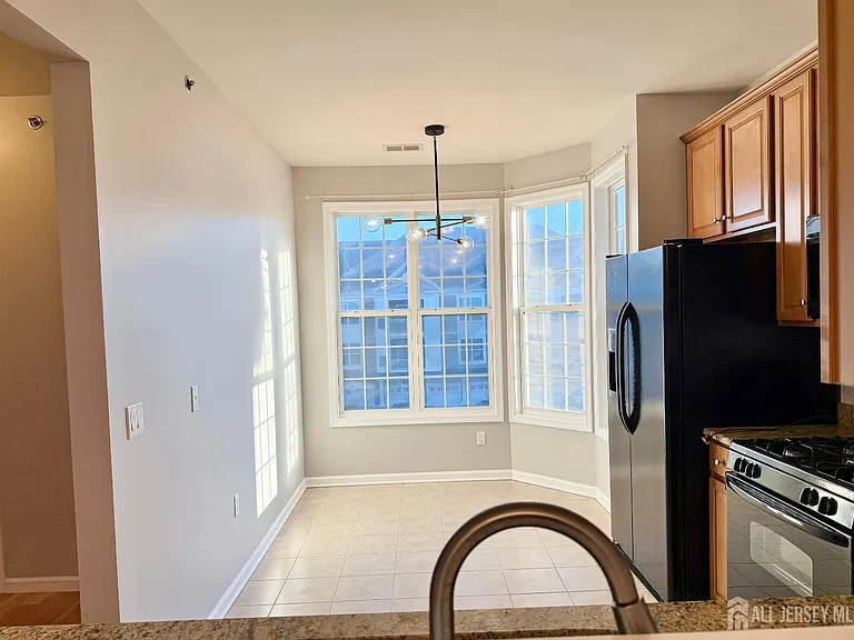 2336 Edward Stec Blvd — Photo 4