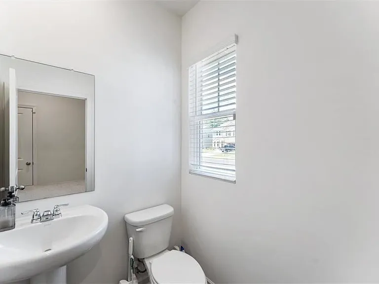 2359 Argento Cir — Photo 28