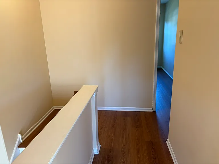 272 Lexington Rd — Photo 8