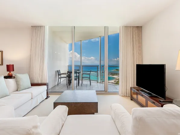 223 Saratoga Rd #3703, Honolulu, HI 96815