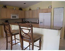 5th image of 6007 NW 77th Dr