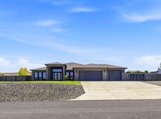 104829 Addison Ave, Kennewick, WA 99338