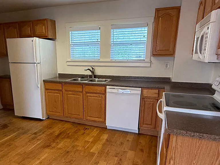 2321 S Williams St — Photo 5