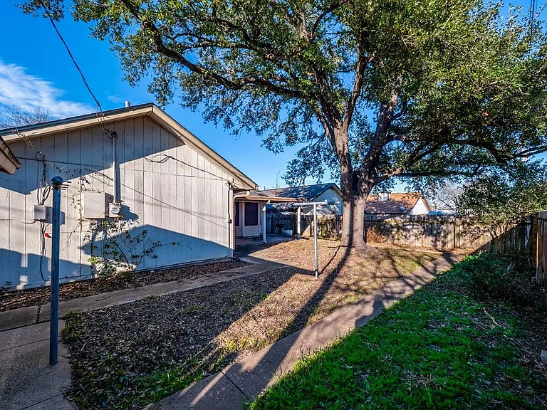 1101 Cresswell Dr — Photo 26
