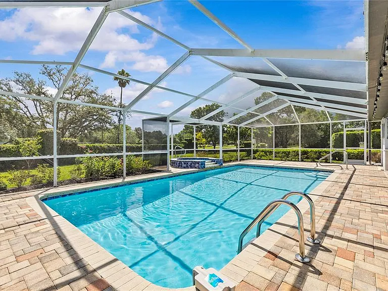 9447 Ashley Dr — Photo 48