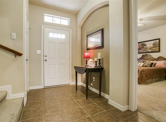 3rd image of 8012 Mimosa Dr