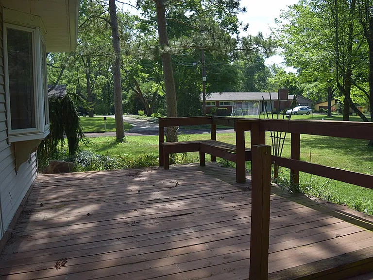 Side deck