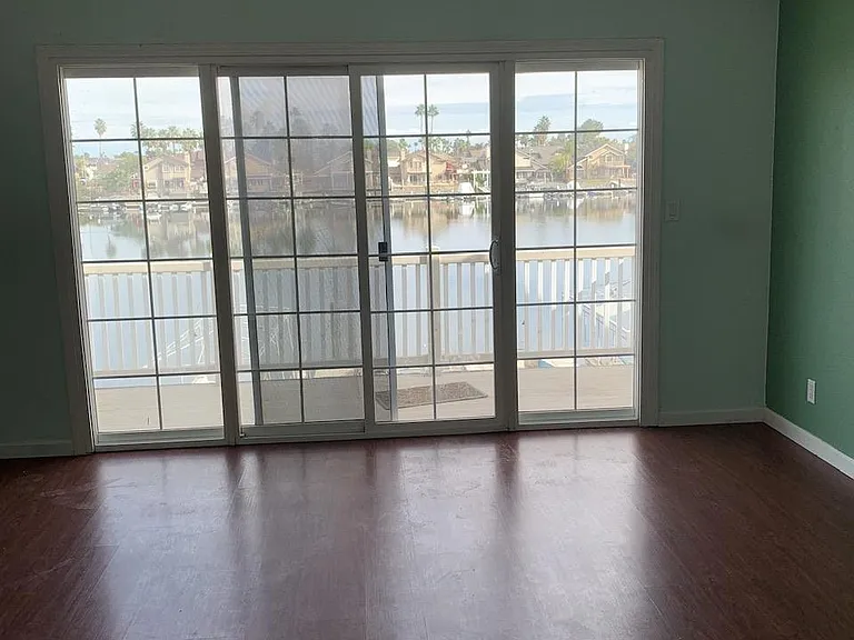 1772 Dolphin Pl — Photo 12
