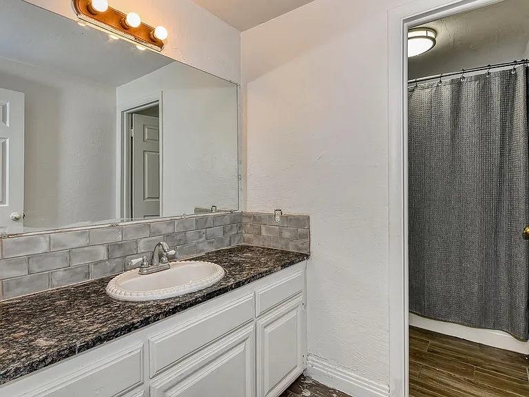 3822 S Upland Ave — Photo 12