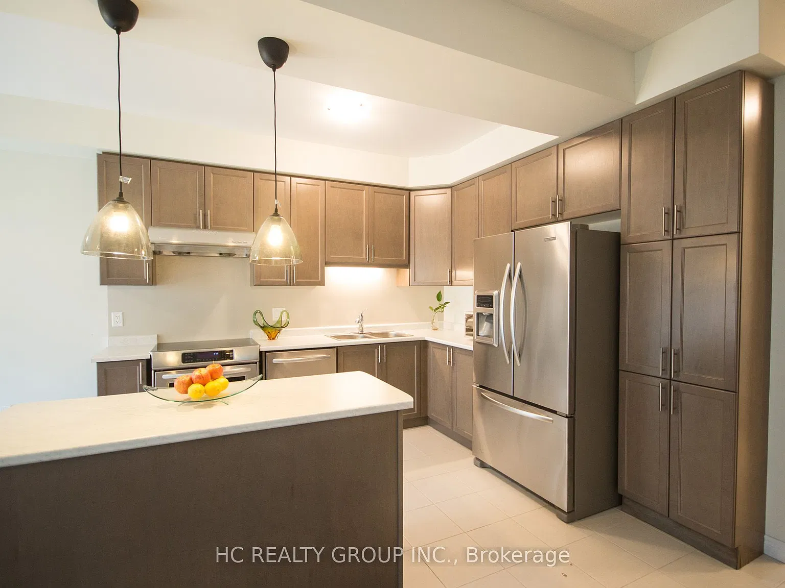 3 bed, $3,300 — Photo 4