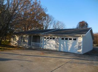 241 Teague Rd, Brownsboro, AL 35741