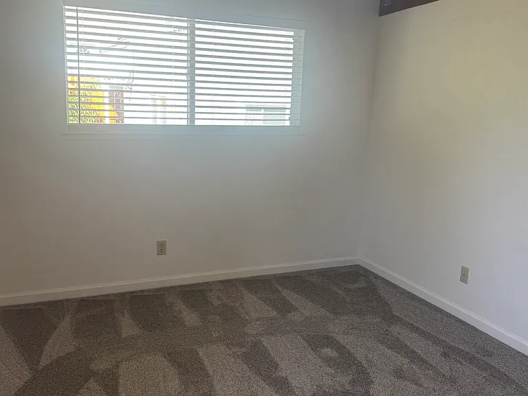 115 Christel Oaks Dr #B — Photo 16