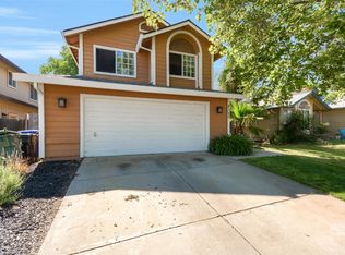 8125 Quiet Knolls Dr, Antelope, CA 95843