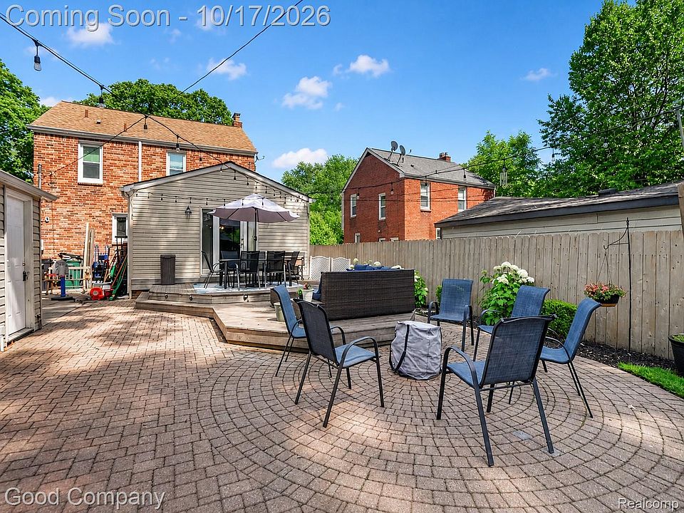 713 N Wilson Ave, photo 27