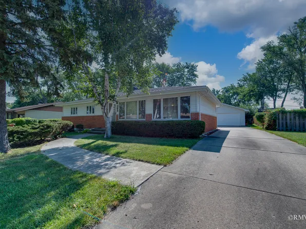 365 Washington Blvd, Hoffman Estates, IL 60169