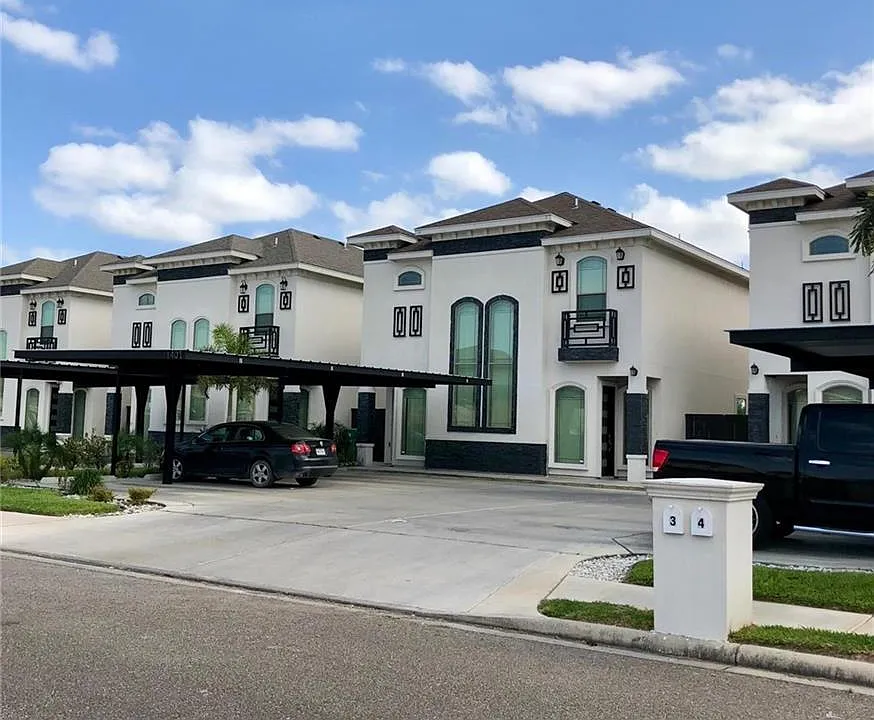 1407 W Kiwi Ave #4