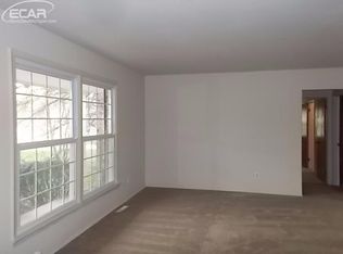 3181 Brentfield Dr, Flushing, MI 48433