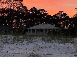 2412 Driftwood Point Ln, Carrabelle, FL 32322