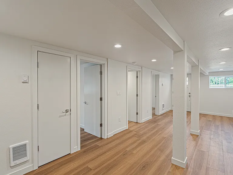 14325 Phinney Ave N #2 — Photo 5