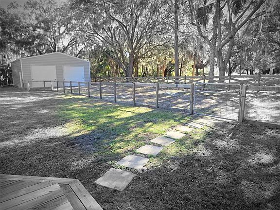 5th image of 27410 Yalaha Cut Off Rd