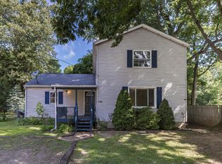 4860 Hartley Ln, Erie, PA 16505