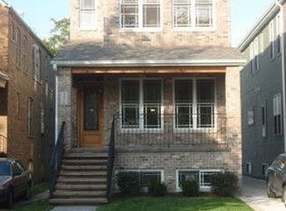 4424 N Kilbourn Ave, Chicago, IL 60630