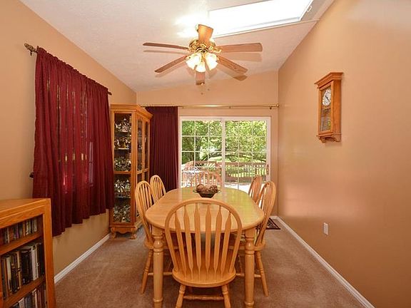 5th image of 104 Aberdeen Dr
