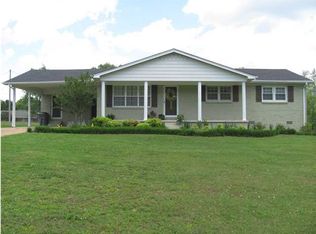 35691 County Road 8, Florence, AL 35634