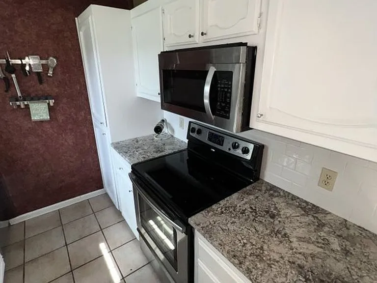 10062 Jefferson Hwy #C — Photo 15