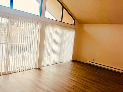 4th image of 7333 Beverly Ln APT 208