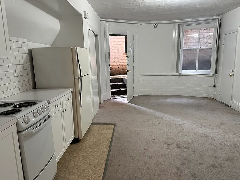 20 Mount Vernon St #502 — Photo 2