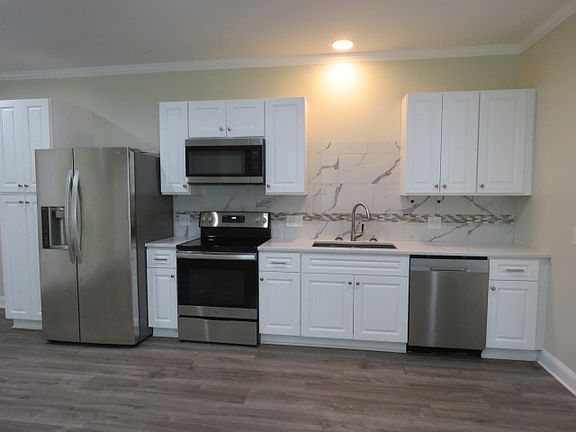 2nd image of 126 New Bern Ave