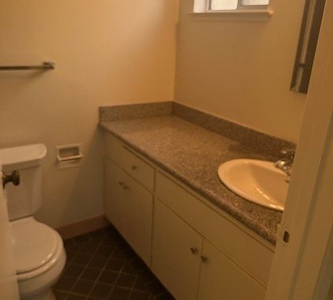 5th image of 1221 Floribunda Ave APT 2
