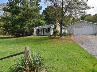 8040 Maple St SW, Sherrodsville, OH 44675
