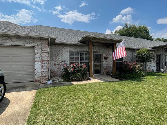 2nd image of 6164 Rachelle Dr #6164