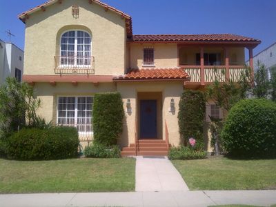 1071 S Cloverdale Ave, Los Angeles, CA, 90019