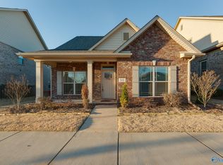 30 Cypress Grove Ln, Huntsville, AL 35824