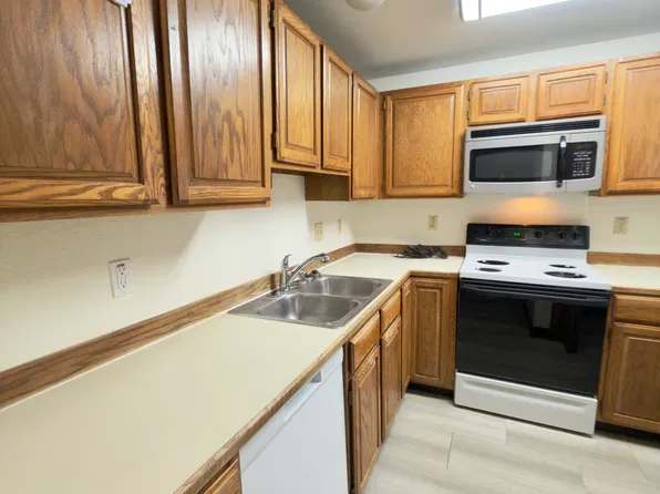 1541 W Tudor Rd APT 3, Anchorage, AK 99503