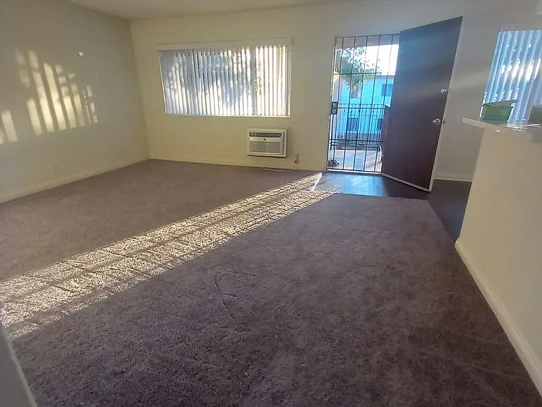 143 - Colima Villas Apartments — Photo 4