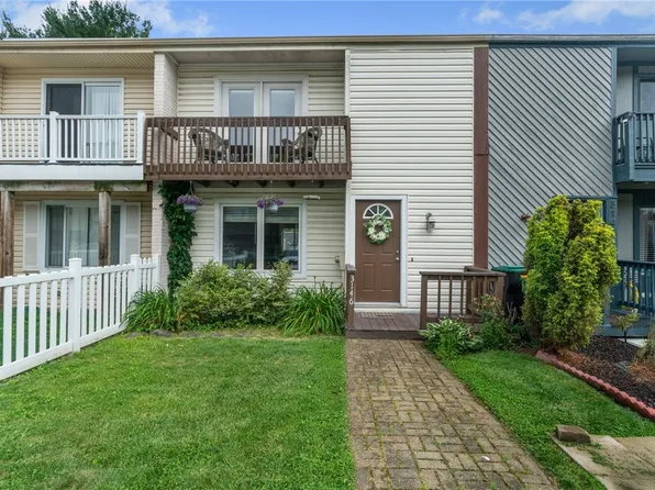 3146 Camberly Dr, Gibsonia, PA 15044