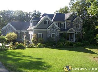 15 Opal Cir, Franklin, MA 02038