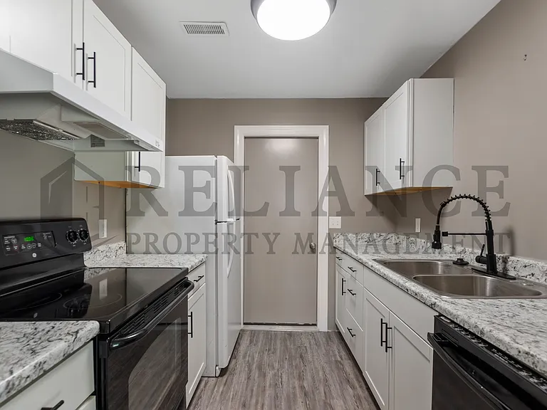 1526 E Fortuna St — Photo 13