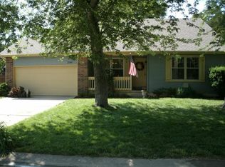 2141 S Butterfly Ave, Springfield, MO 65807