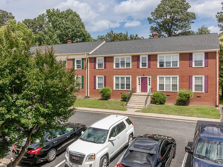 Landmark at Gayton Apartments — Photo 19