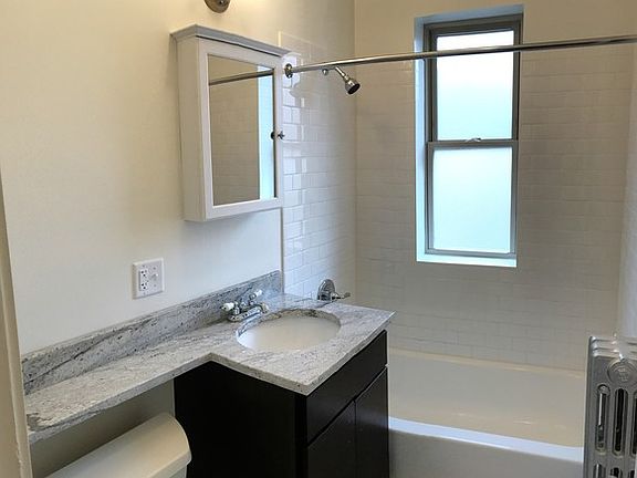 2nd image of 5354 N Kimball Ave #3