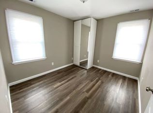 14415 Newburgh Rd, Livonia, MI 48154