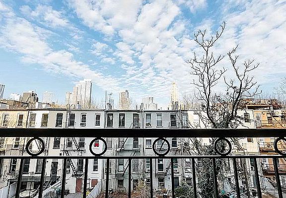 2nd image of 571 Warren St #502